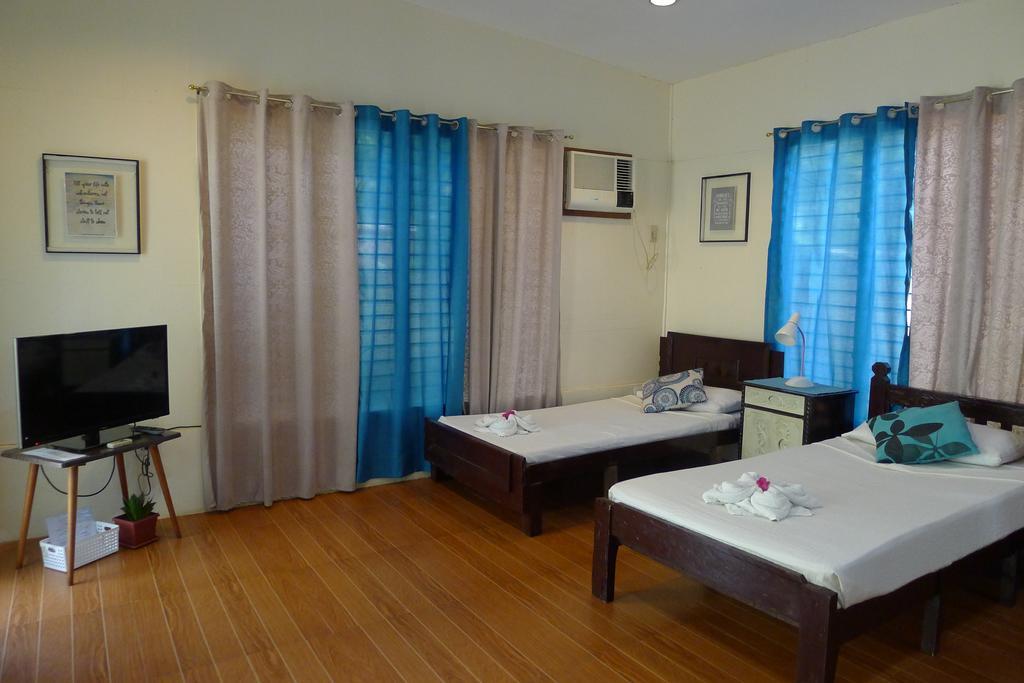 By The Bay, Jacana Bed & Breakfast Puerto Princesa Exterior photo