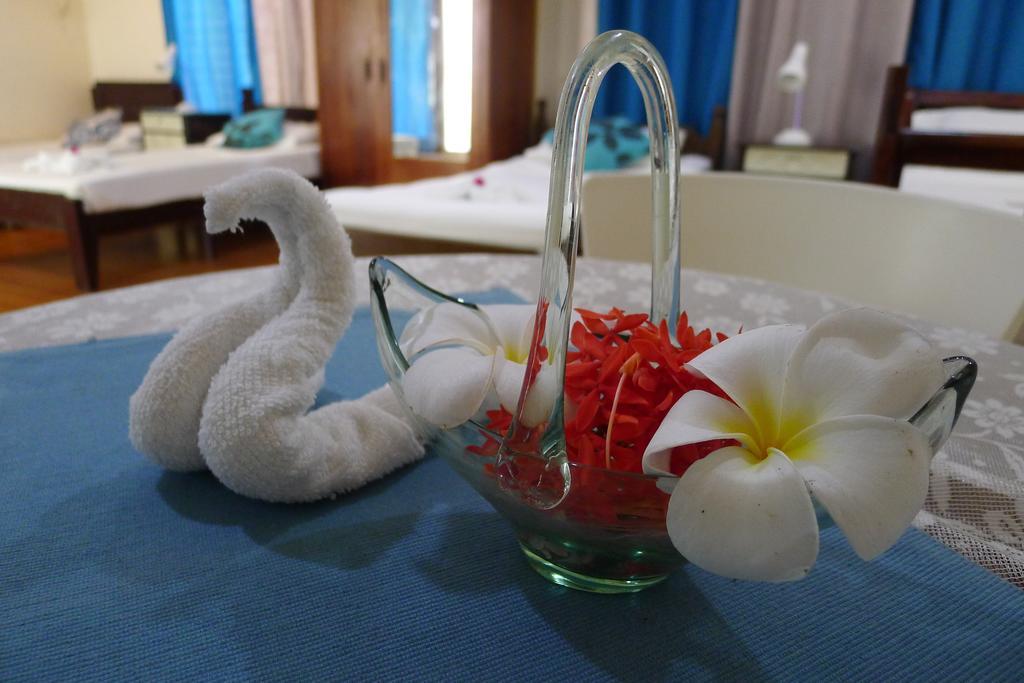 By The Bay, Jacana Bed & Breakfast Puerto Princesa Exterior photo