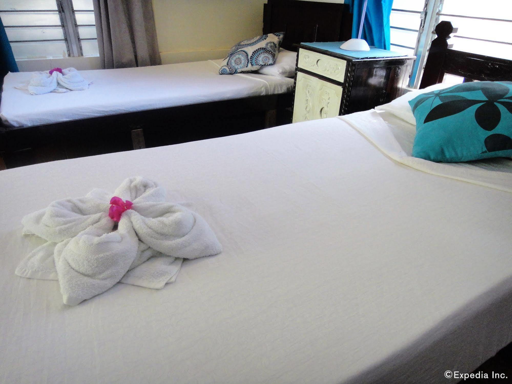 By The Bay, Jacana Bed & Breakfast Puerto Princesa Exterior photo