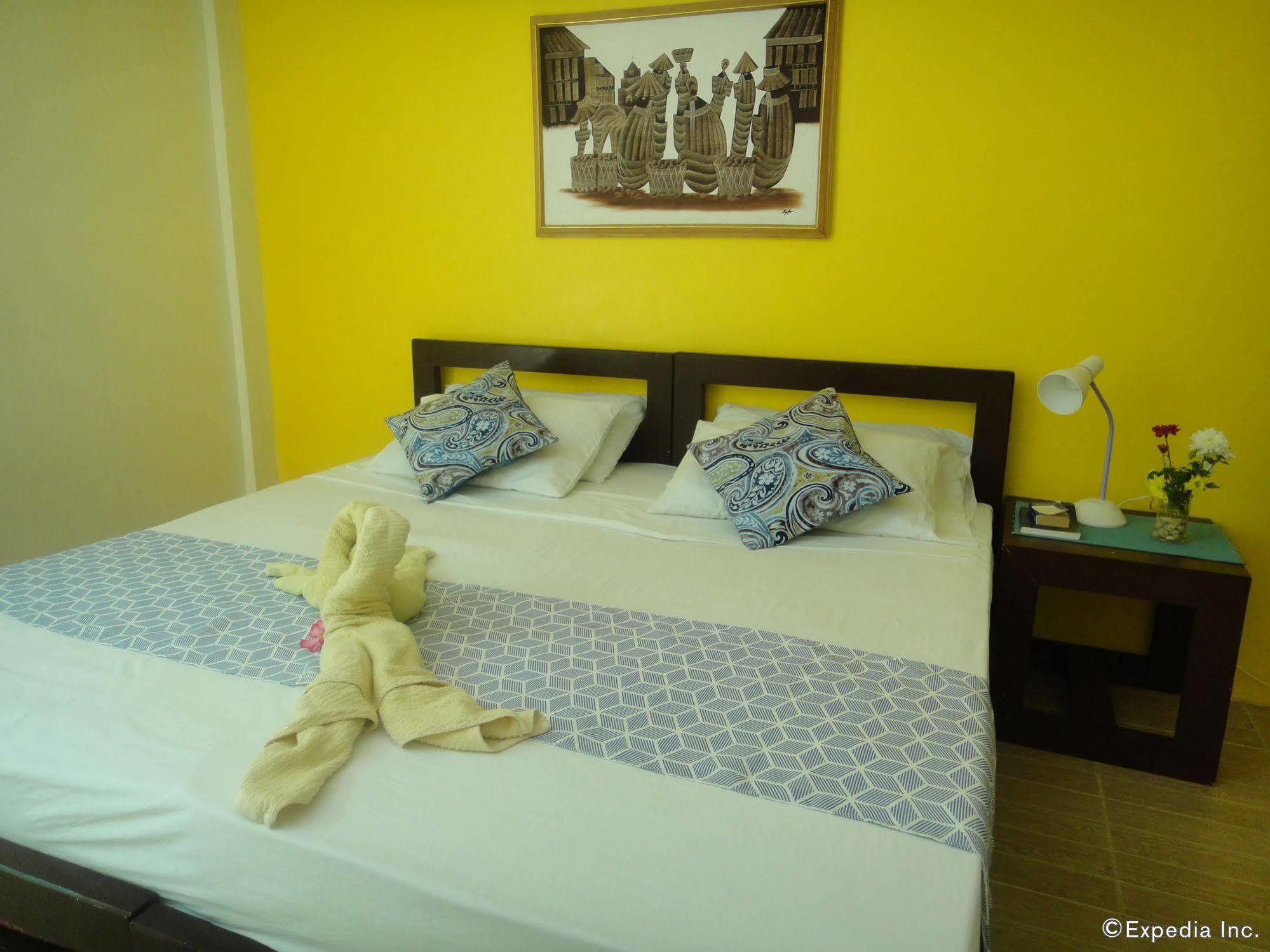 By The Bay, Jacana Bed & Breakfast Puerto Princesa Exterior photo